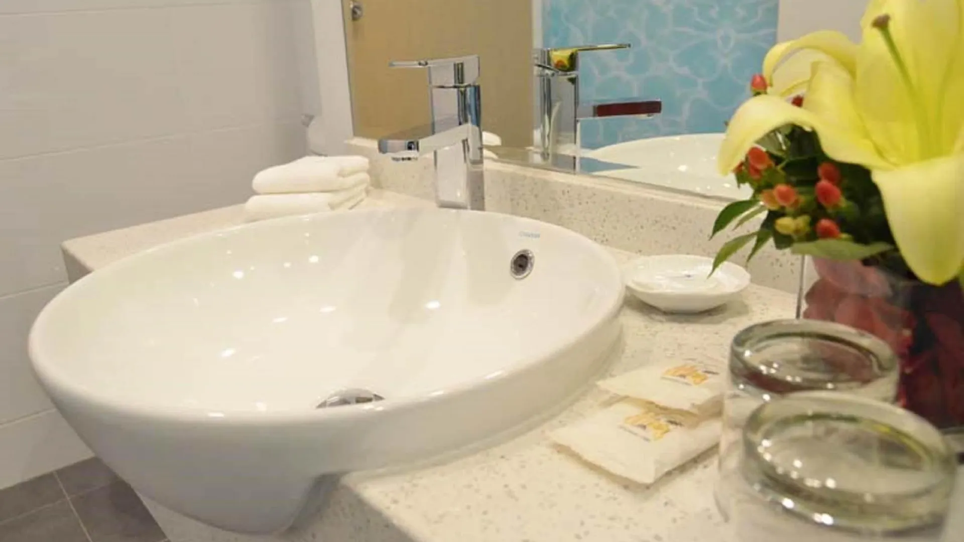 ***  Oceania Hotel Kota Kinabalu Ma­lay­sia