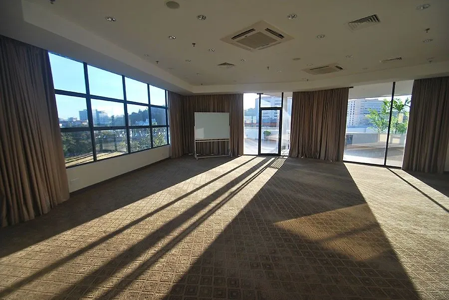 Oceania Hotel Kota Kinabalu