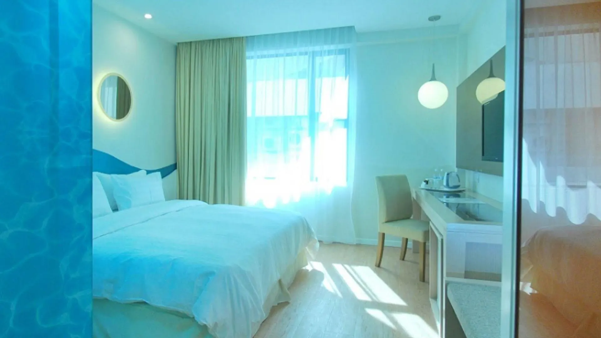 Oceania Hotel Kota Kinabalu 3*,